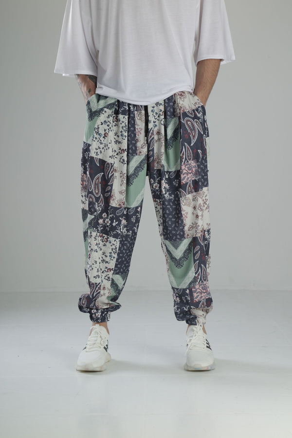 Çiçekli Desenli Bürümcük Kumaş Pileli Yarım Şalvar COC2343