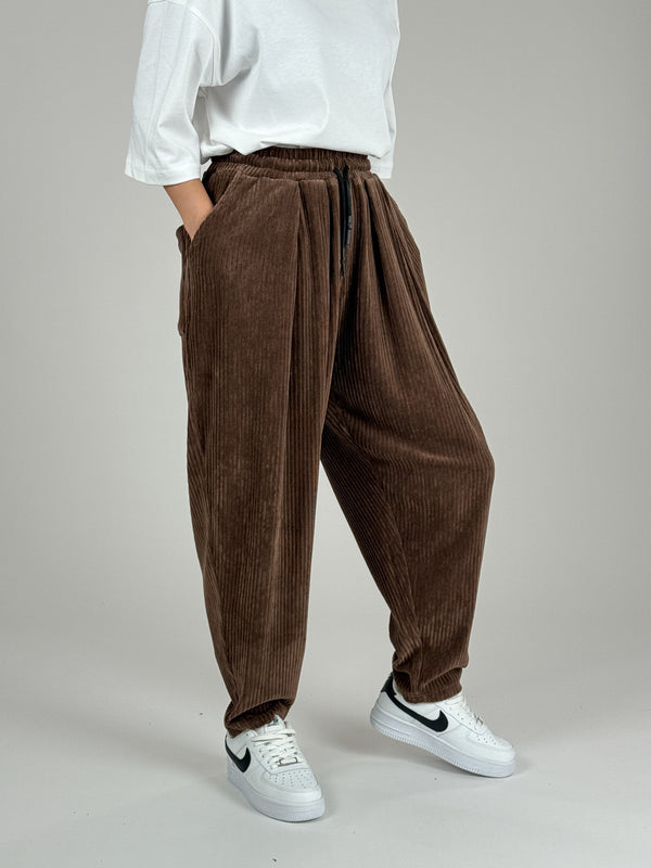Kahve Pileli Kadife Kadın Jogger Pantolon COC1087