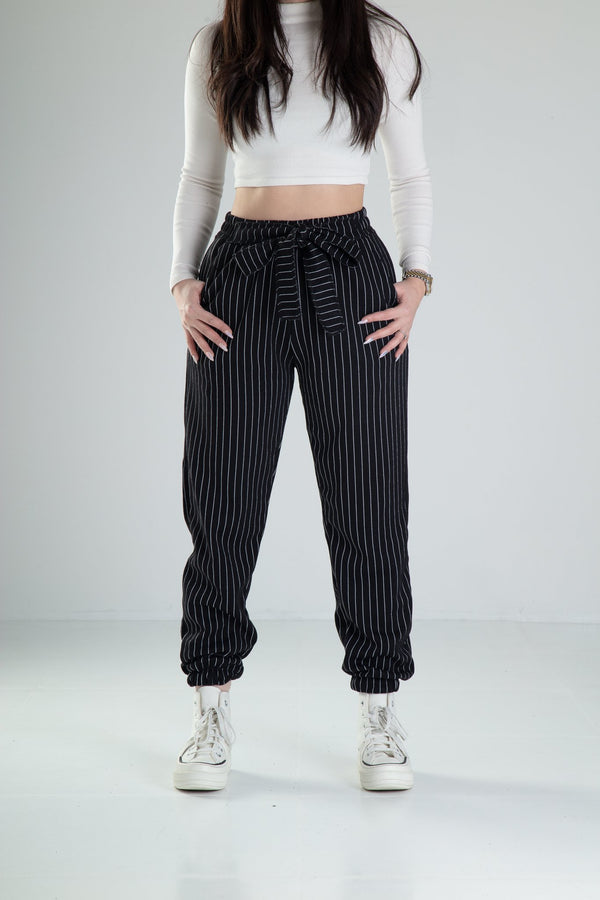 Kemer Detaylı Dik Çizgi Jogger Pantolon COC2190